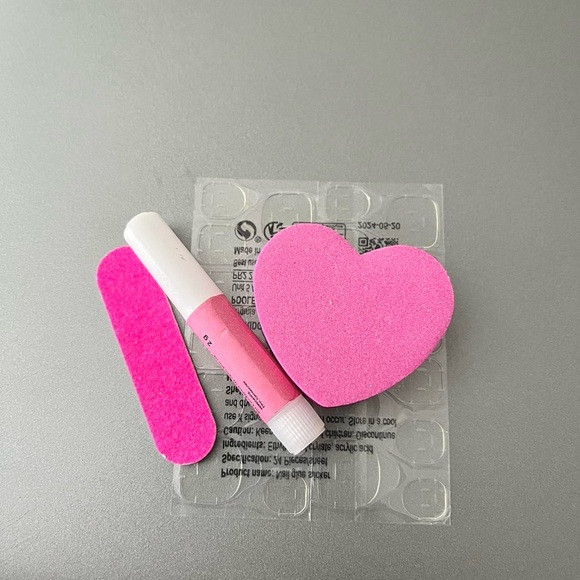 10 PC Hand Crafted Ombre Nails NWT (S,M,L) - Picture 4 of 5